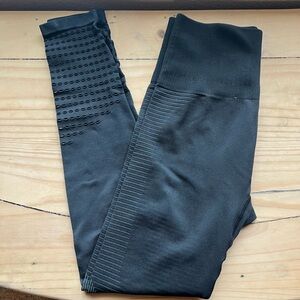 Black Textured Leggings